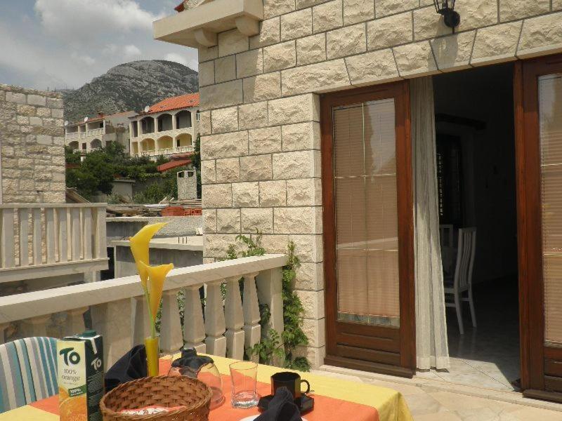 Sd House Hotel Bol Exterior photo